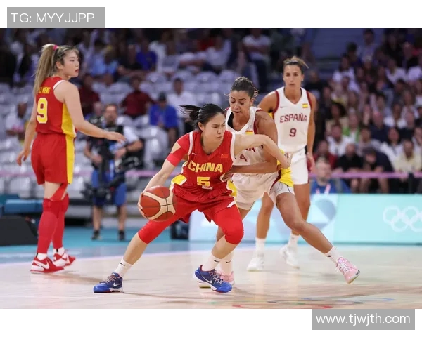 2008年北京奥运会美国女篮与西班牙的激烈对决回顾与分析